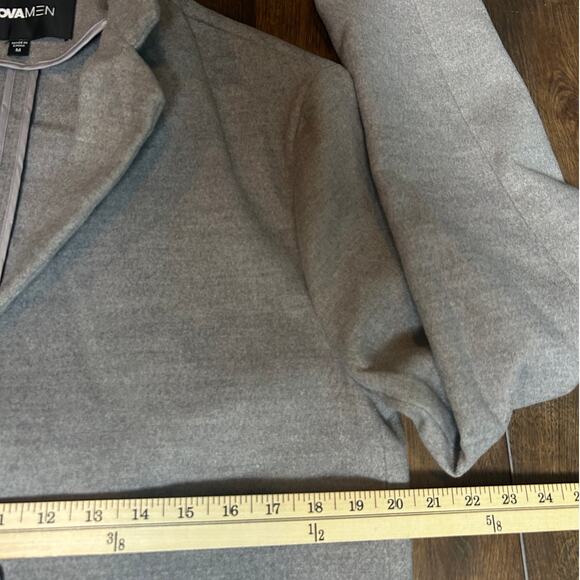 NOVA MEN Gray Long Overcoat Men's Size Medium - Picture 4 of 9